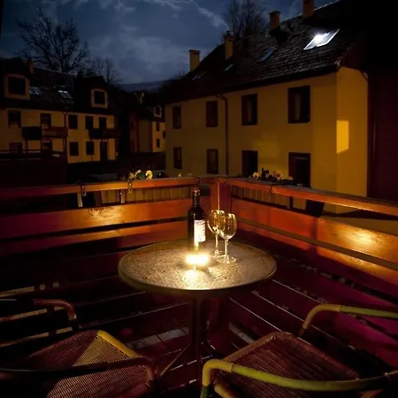 Nad Lomniczka * كارباش