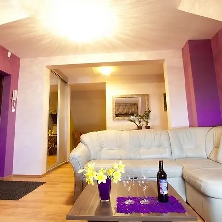 Hotel Nad Lomniczka *